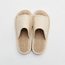 Load image into Gallery viewer, Slippers