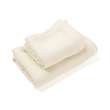 Load image into Gallery viewer, Silk Blend Blanket